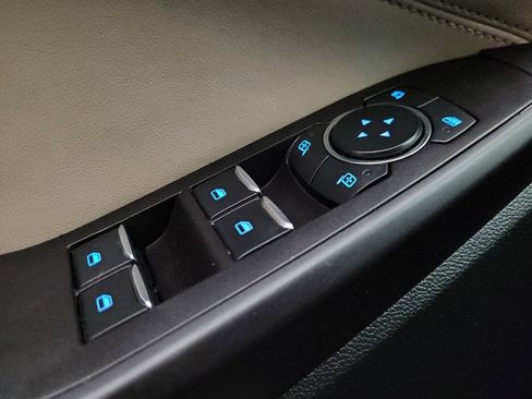 Used 2020 Ford Explorer Limited w/ Class III Trailer Tow Package image 27