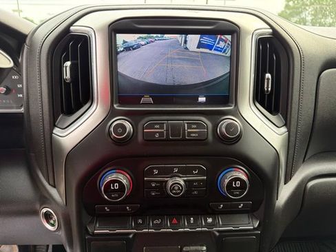 Used 2021 Chevrolet Silverado 1500 LT AWD/4WD image 20
