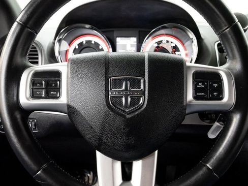 Used 2016 Dodge Grand Caravan R/T FWD image 12