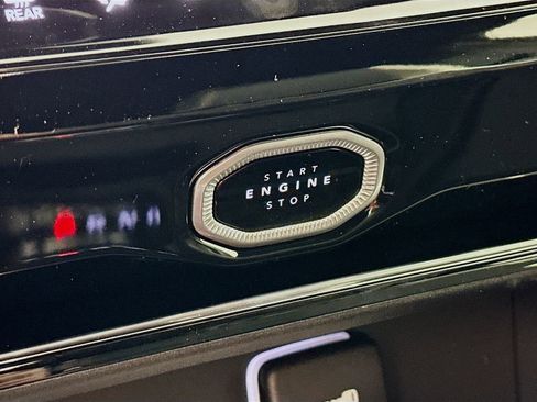 New 2026 Jeep Grand Cherokee L Limited AWD/4WD image 19