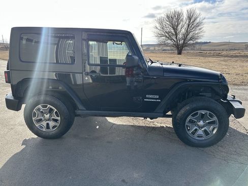 Used 2010 Jeep Wrangler Sport image 5