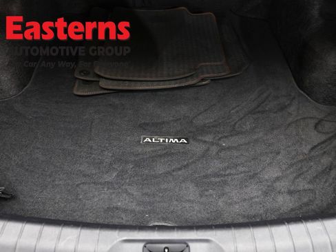 Used 2023 Nissan Altima 2.5 SR w/ SR Premium Package AWD/4WD image 9