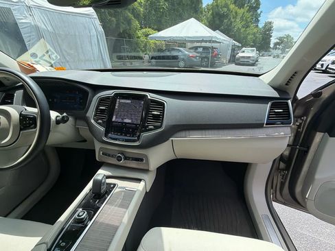 Used 2024 Volvo XC90 T8 Plus w/ Protection Package AWD/4WD image 20