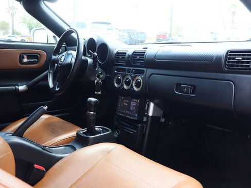 Used 2004 Toyota MR2 image 24