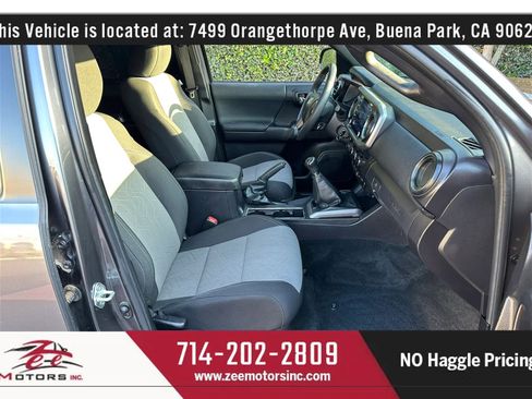 Used 2022 Toyota Tacoma TRD Off-Road image 19