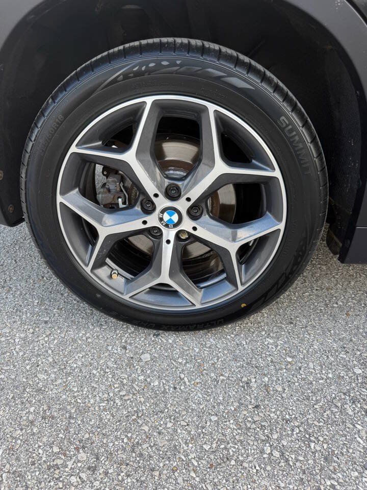 Used 2018 BMW X1 xDrive28i w/ Convenience Package AWD/4WD image 23