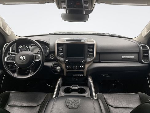 Used 2022 RAM 1500 Laramie AWD/4WD image 14