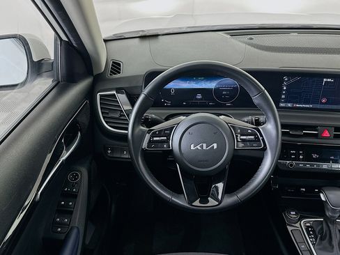 Used 2024 Kia Seltos S image 18