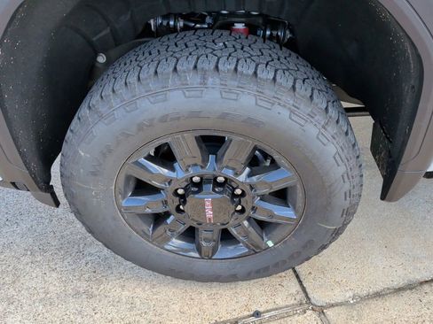 New 2026 GMC Sierra 2500 AT4 w/ AT4 Premium Plus Package image 51