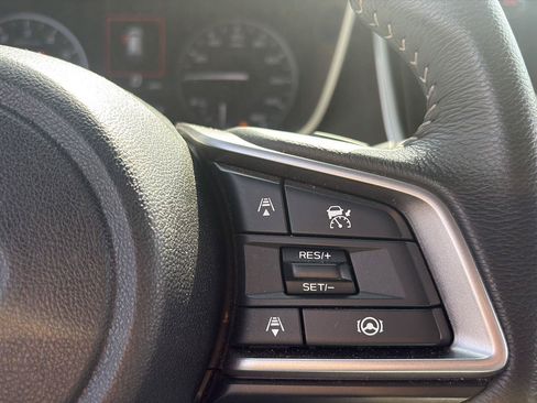 Used 2025 Subaru Ascent Premium AWD/4WD image 22