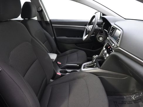 Used 2020 Hyundai Elantra SEL w/ Cargo Package (C1) FWD image 17