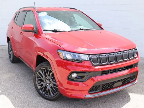Used 2022 Jeep Compass Limited AWD/4WD image 10