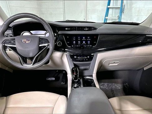 Used 2021 Cadillac XT6 Premium Luxury image 21