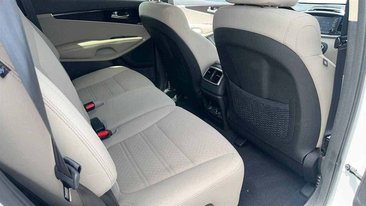 Used 2019 Kia Sorento FWD w/ LX Convenience Package image 26