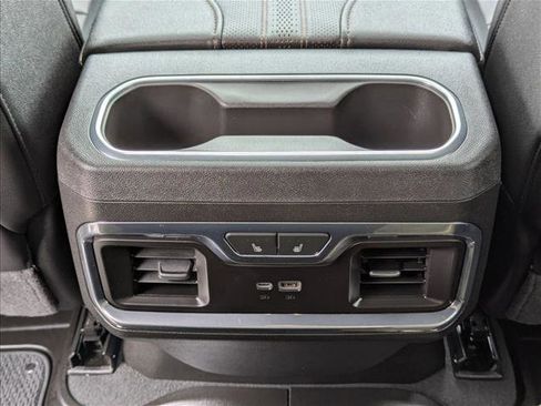 Used 2024 Chevrolet Silverado 3500 High Country w/ Technology Package AWD/4WD image 16