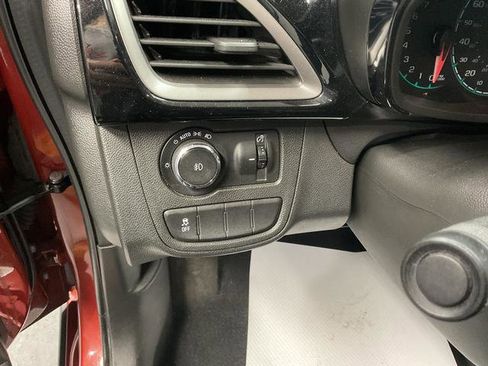 Used 2022 Chevrolet Spark ACTIV FWD image 11