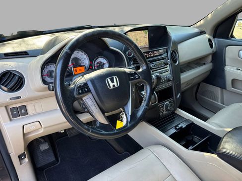 Used 2013 Honda Pilot Touring image 19