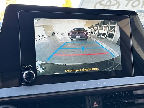 New 2026 Toyota Prius SE image 19