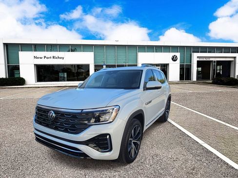 Used 2026 Volkswagen Atlas SEL Premium R-Line AWD/4WD image 6