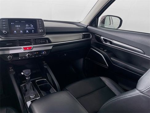 Used 2021 Kia Telluride S image 25