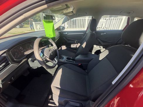 Used 2019 Volkswagen Jetta S FWD image 12