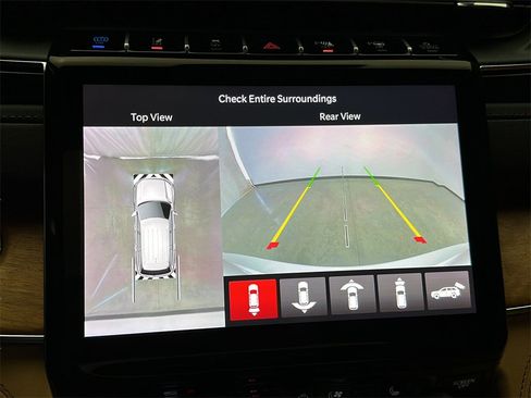 Used 2023 Jeep Grand Cherokee Summit image 29