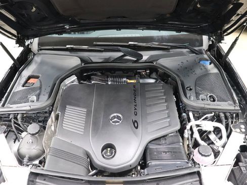 Used 2021 Mercedes-Benz E 450 4MATIC All-Terrain Wagon image 33