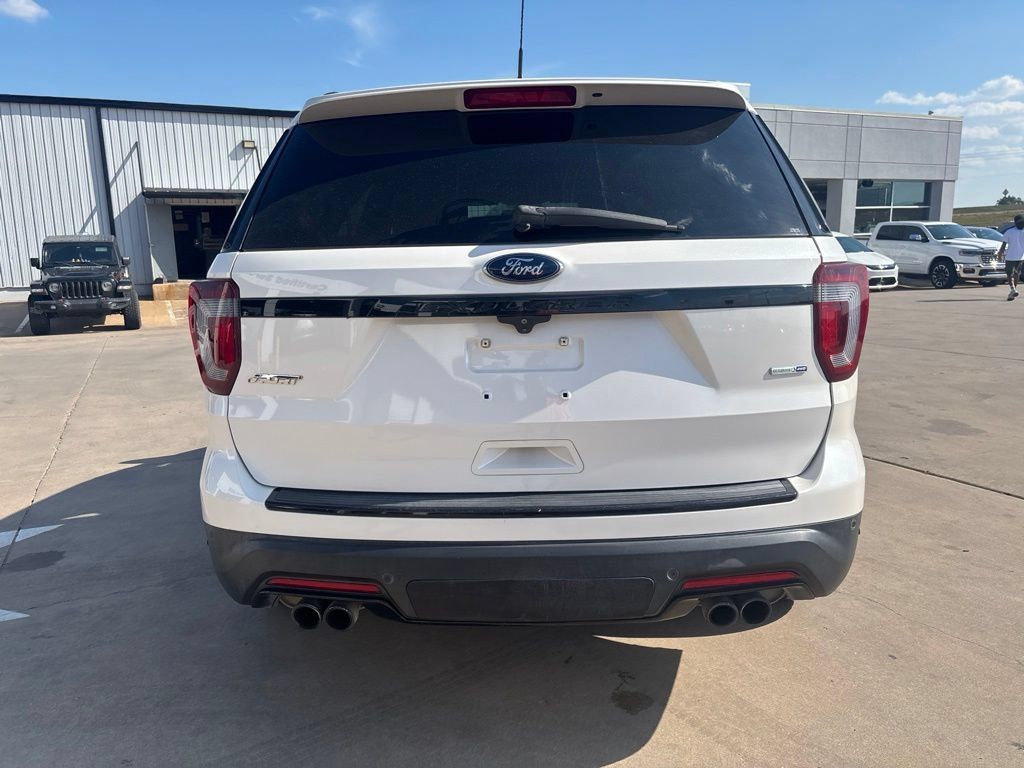 Used 2018 Ford Explorer Sport w/ Equipment Group 401A AWD/4WD image 6
