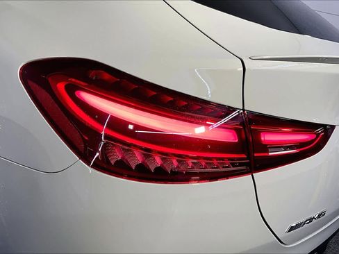 New 2026 Mercedes-Benz GLE 53 AMG 4MATIC Coupe image 5