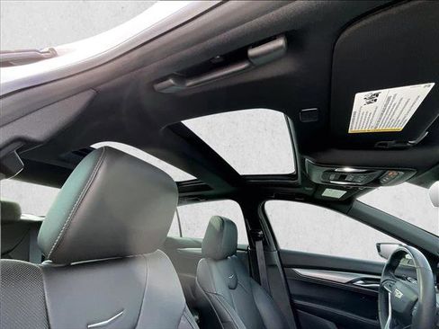 Used 2025 Cadillac CT5 Premium Luxury image 17