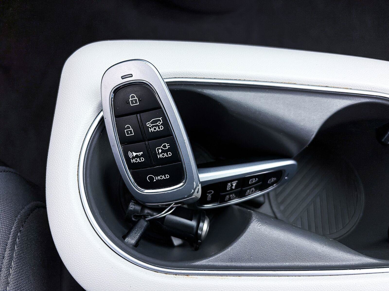 Used 2024 Hyundai Ioniq 5 SEL AWD/4WD image 30