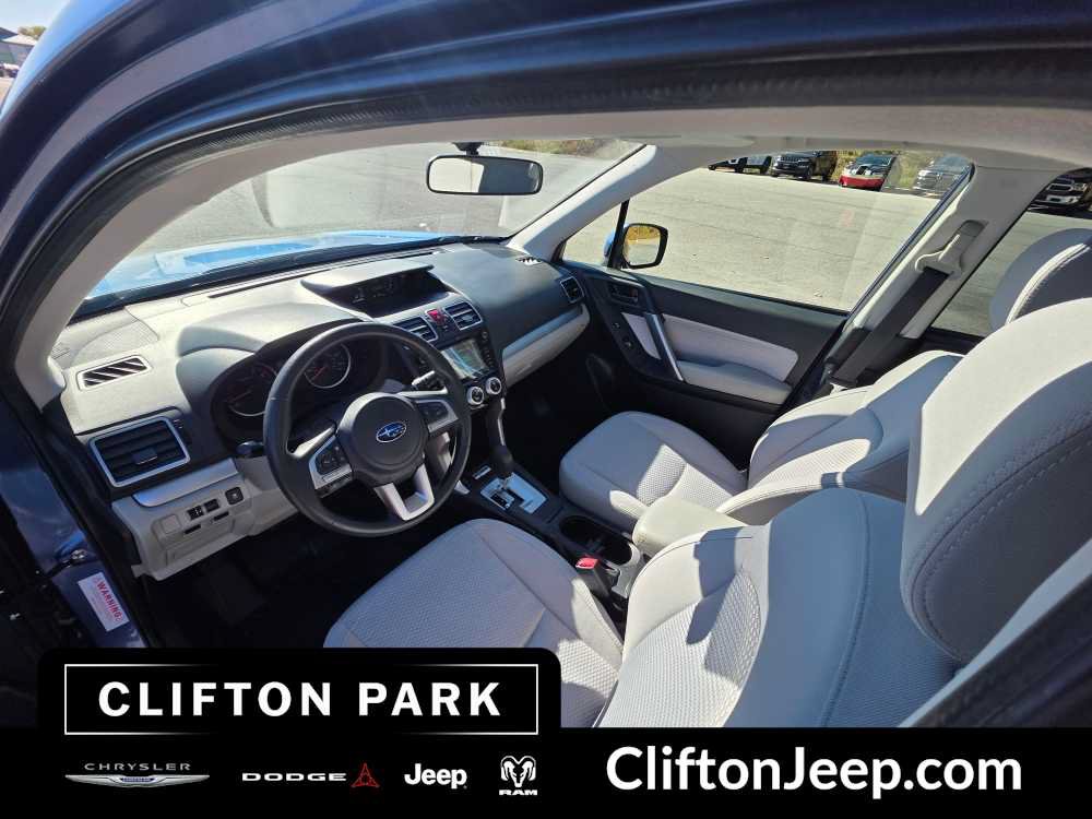 Used 2018 Subaru Forester 2.5i Premium w/ All-Weather Package AWD/4WD image 11
