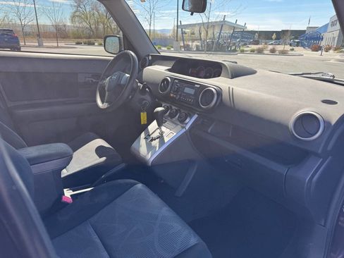 Used 2012 Scion xB image 17