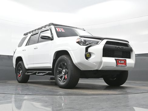 Used 2021 Toyota 4Runner Trail Special Edition AWD/4WD image 26