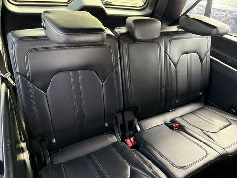 Certified 2021 Ford Expedition Max Limited image 31