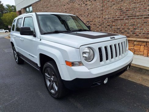 Used 2016 Jeep Patriot Sport w/ Power Value Group image 7