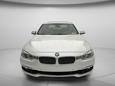 Used 2016 BMW 328i xDrive Sedan AWD/4WD image 2