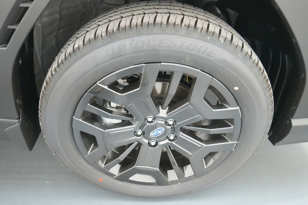 New 2026 Subaru Outback Limited XT AWD/4WD image 9