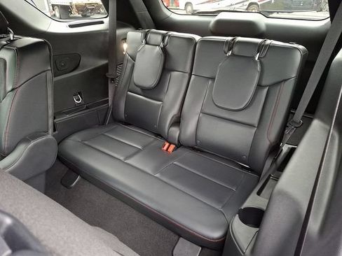 Used 2025 Ford Explorer ST w/ Sun And Sound Package AWD/4WD image 14