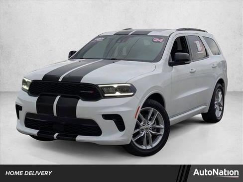 Used 2024 Dodge Durango GT image 1