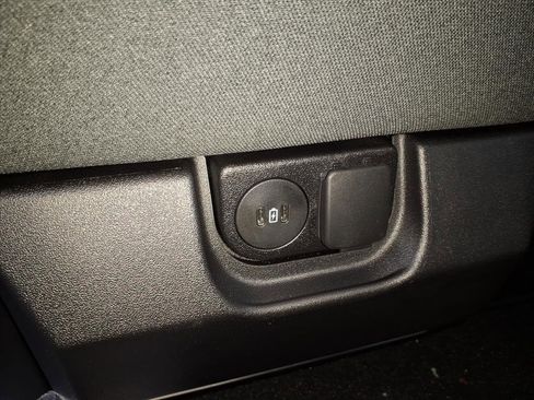 New 2026 Ford F250 XLT w/ XLT Premium Package image 17