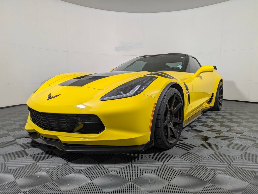 Used 2019 Chevrolet Corvette Grand Sport RWD image 4