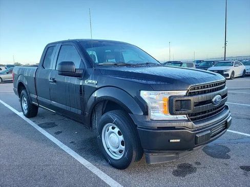 Used 2019 Ford F150 XL image 4