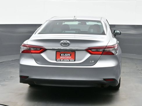 Used 2024 Toyota Camry LE FWD image 5