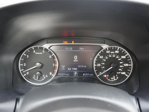 Used 2024 Nissan Altima 2.5 SV image 10