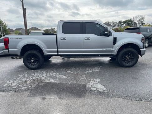 Used 2020 Ford F250 Lariat image 4
