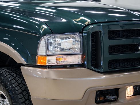 Used 2004 Ford Excursion Eddie Bauer AWD/4WD image 23