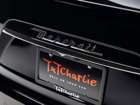 Used 2021 Maserati Ghibli Trofeo image 32