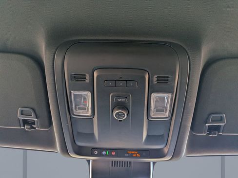 Used 2024 Chevrolet Tahoe LT image 23