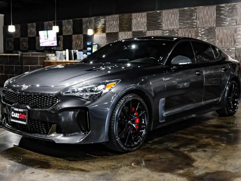 Used 2019 Kia Stinger GT AWD/4WD image 6